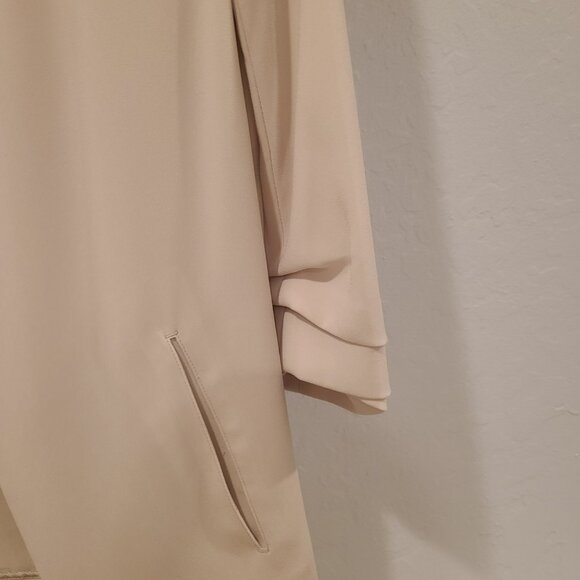 NWOT Aritzia Babaton Power Blazer size 0 - Picture 8 of 11